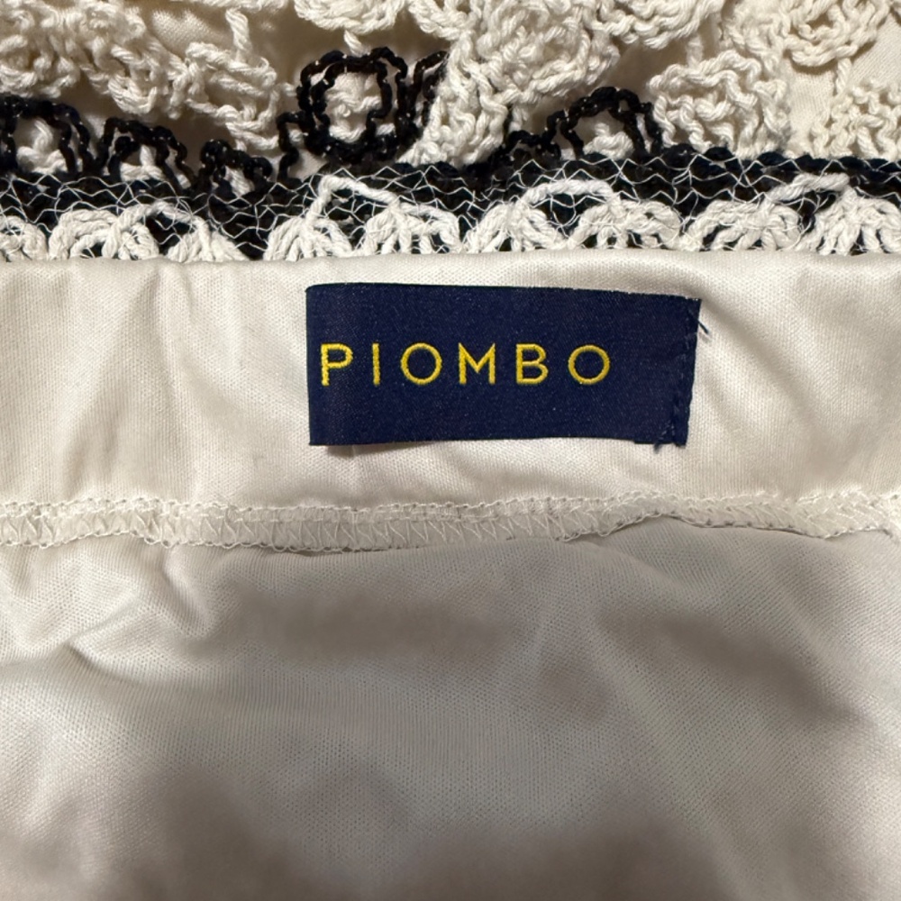 OVS Piombo Ivory and Black Crochet Mini Skirt Size Large - Picture 9 of 12